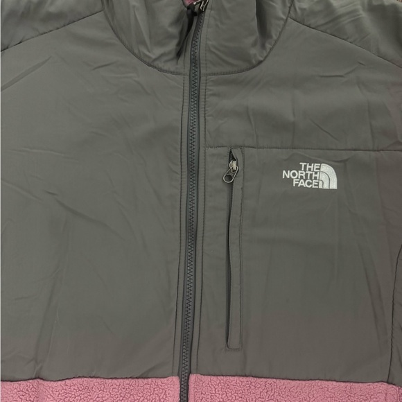 The north face women’s - Picture 2 of 3